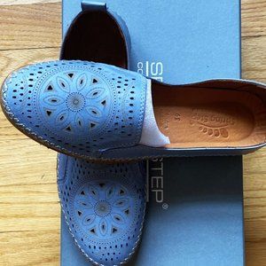 SPRING STEP WOMAN LEATHER FLOWER LOAFERS SZ:39 NEW
